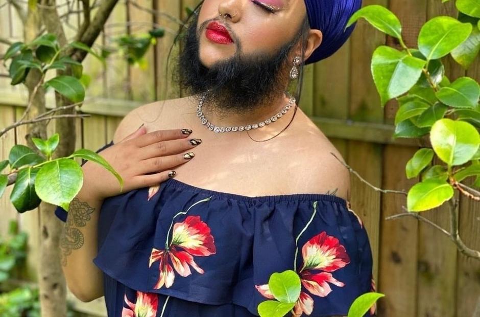 VIRAL: Harnaam Kaur una joven inglesa contó su experiencia como mujer con barba.