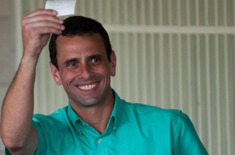 Capriles Radonski tilda de positivo el acercamiento de EEUU con el narcodictador Maduro 